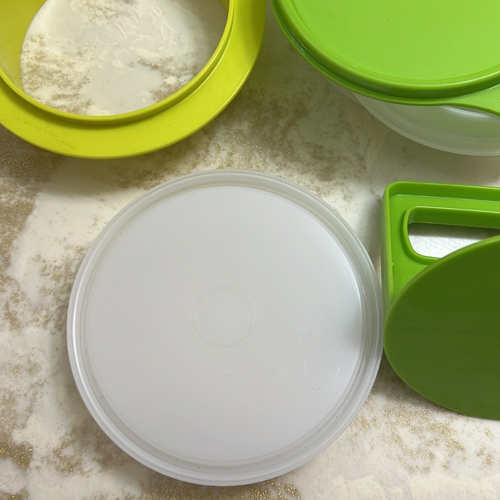 Tupperware hamburger press - Picture 8 of 8